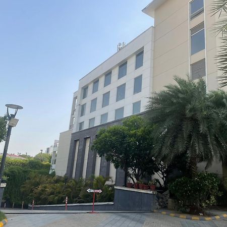Hotel V Retreat Gurgaon Exterior foto